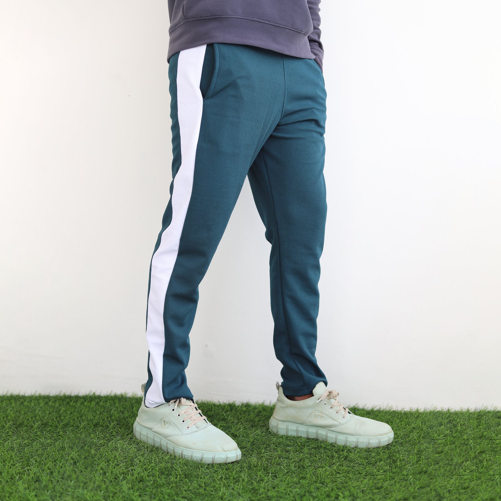 MENS TRACK PANT  WITH WHITE  LINE - GREEN